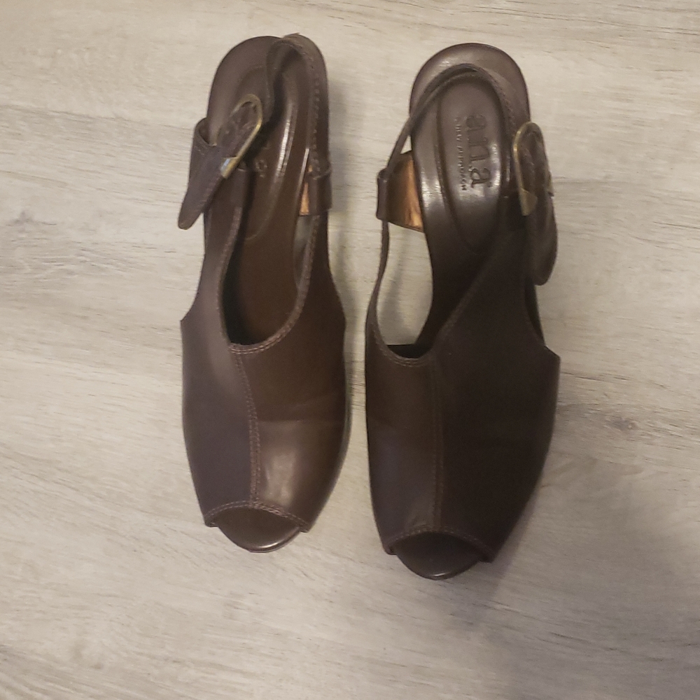 Brown leather peep toe booties